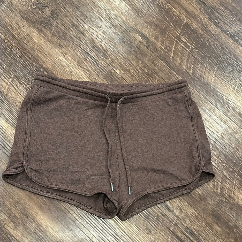 Wilfred Free Comfy Brown Women's Shorts